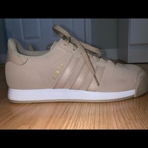 TAN ADIDAS SAMOA